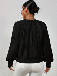 Ophelia | Relaxed Cable-Knit Sweater in Camel
