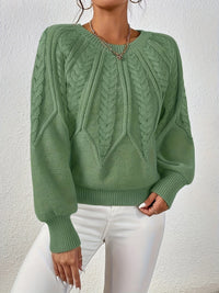 Ophelia | Relaxed Cable-Knit Sweater in Matcha