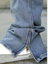 Baxter | Relaxed Straight-Leg Distressed Jeans in Blue