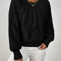 Ophelia | Relaxed Cable-Knit Sweater in Camel