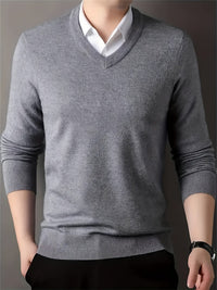 Conrad | Refined V-Neck Sweater in Maroon