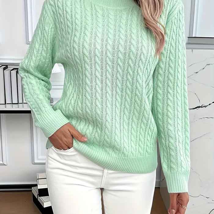 Lorelei | Cable-Knit Round Neck Sweater in Light Green