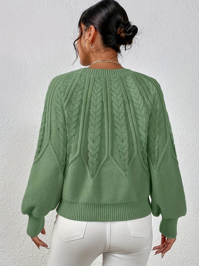 Ophelia | Relaxed Cable-Knit Sweater in Matcha