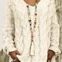 Iris | Relaxed Cable-Knit Sweater in Beige