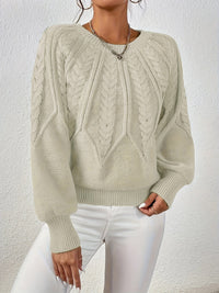 Ophelia | Relaxed Cable-Knit Sweater in Burgundy