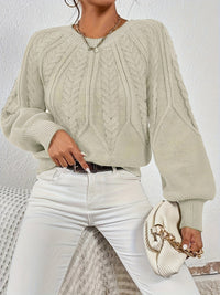 Ophelia | Relaxed Cable-Knit Sweater in Burgundy