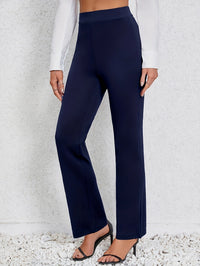 Everly | Tailored Straight-Leg Trousers in Navy