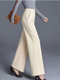Marlene | High-Waisted Straight-Leg Trousers in Apricot