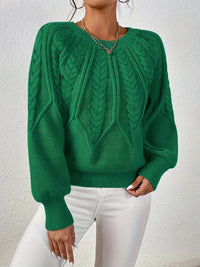Ophelia | Relaxed Cable-Knit Sweater in White
