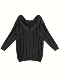 Iris | Relaxed Cable-Knit Sweater in Black