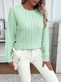 Lorelei | Cable-Knit Round Neck Sweater in Light Green