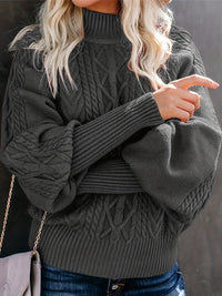 Penelope | Textured Cable-Knit Sweater in Khaki