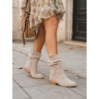 Josephine | Women's Ankle Boots with Block Heel and Slouch Shape