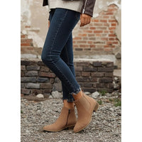 Nell | Women's Ankle Boots with Pointed Toe and Low Heel